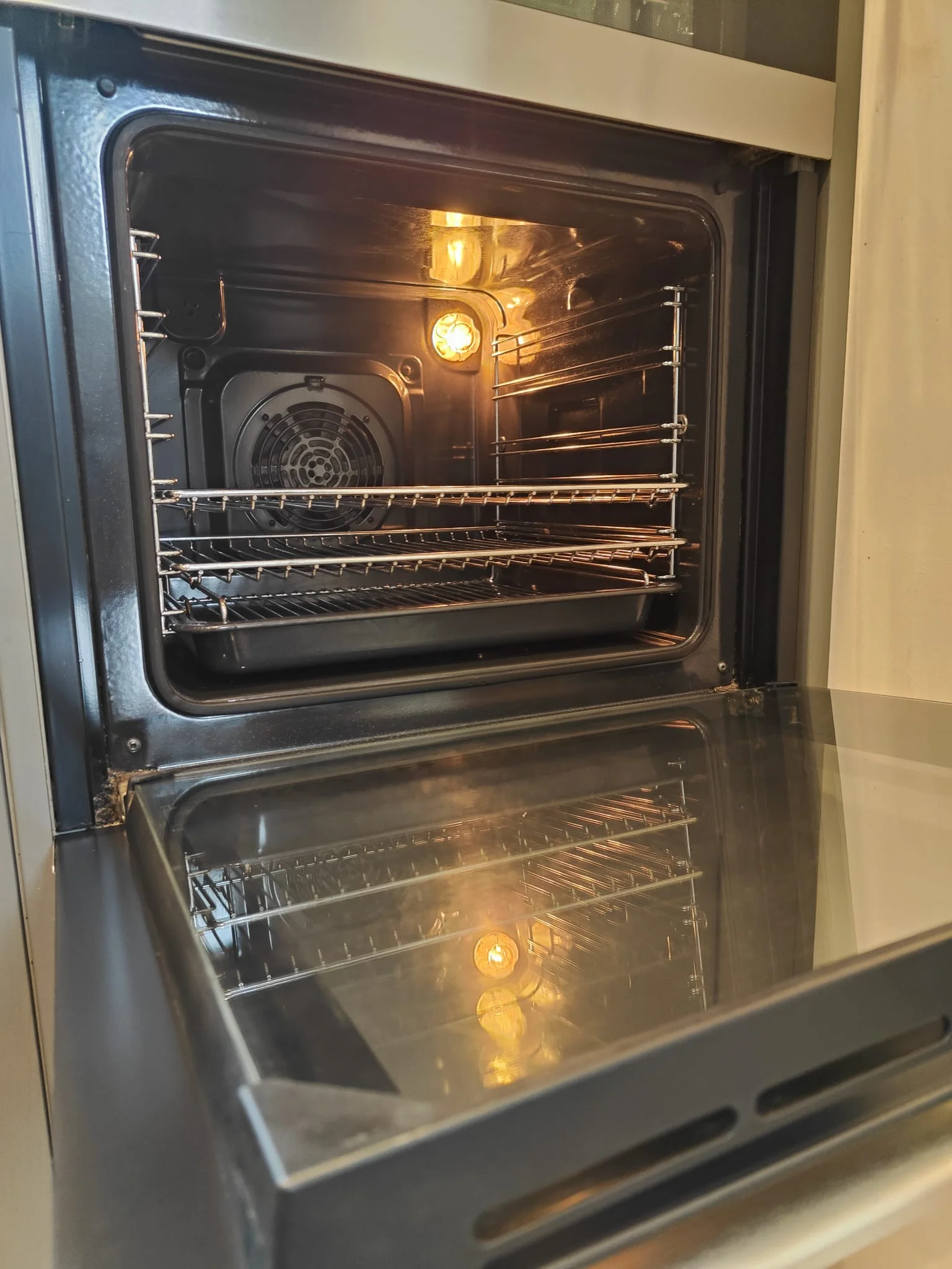 Oven Cleaning in Basingstoke